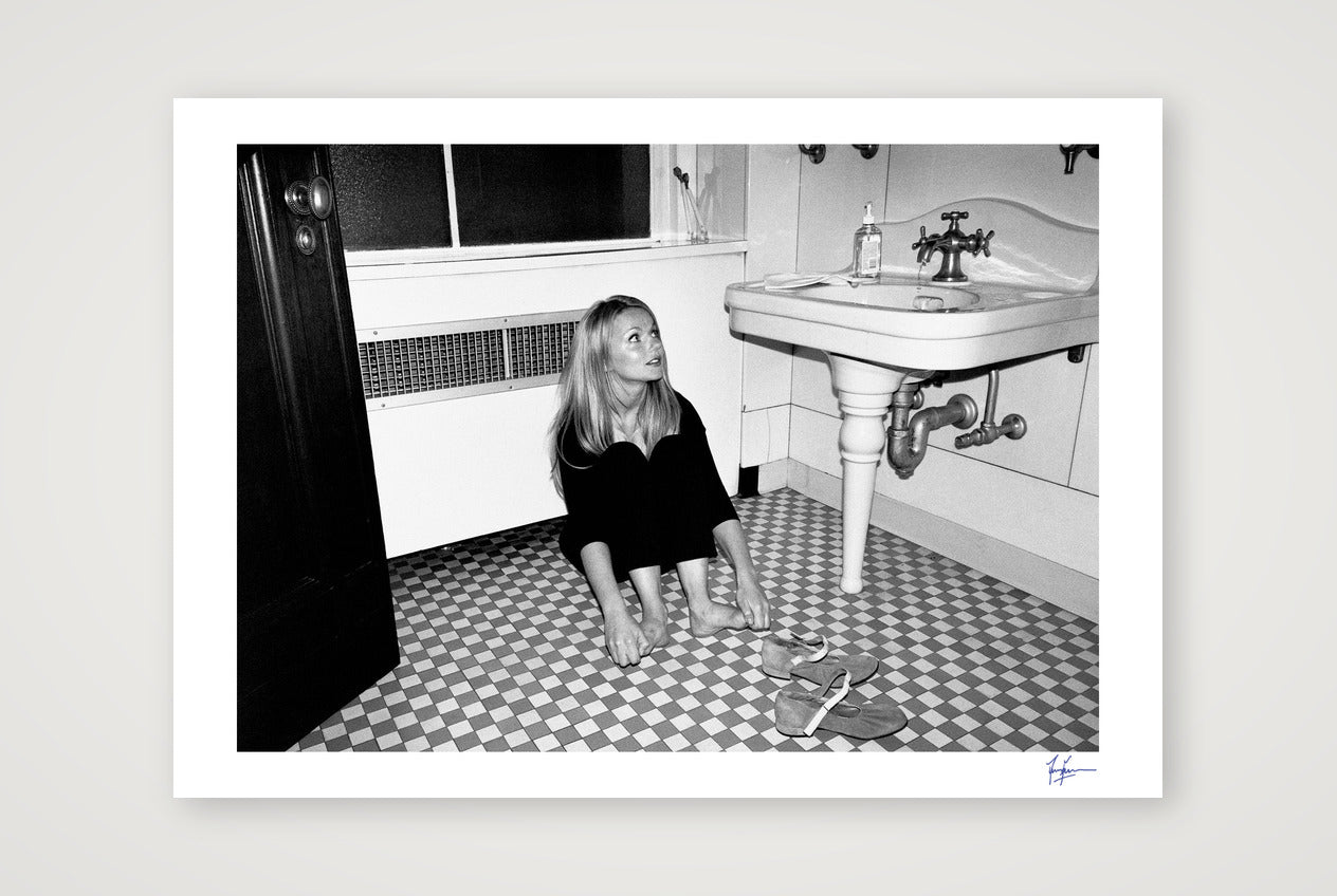 Winner - Geri Halliwell New York Circa 2000 — 42×30cm, 17×12" Print only